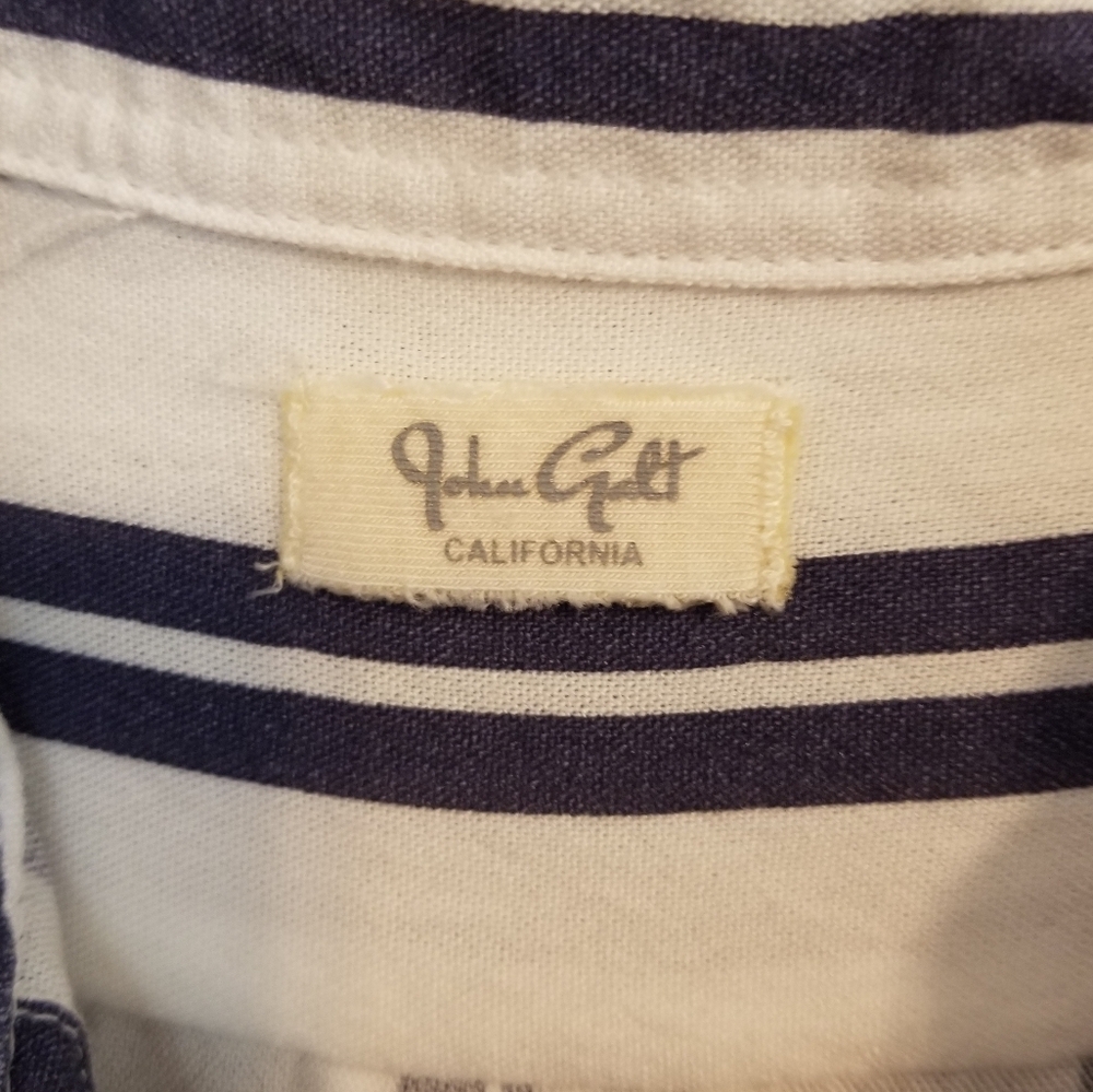 Brandy Melville John Galt White and Navy Striped Button Down Shirt - Picture 3 of 3